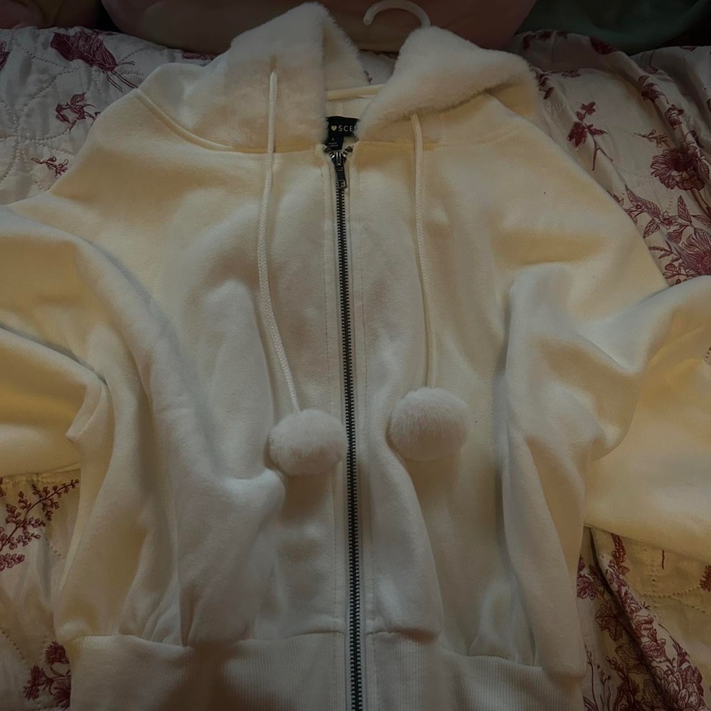 White Fleece Women's Jacket